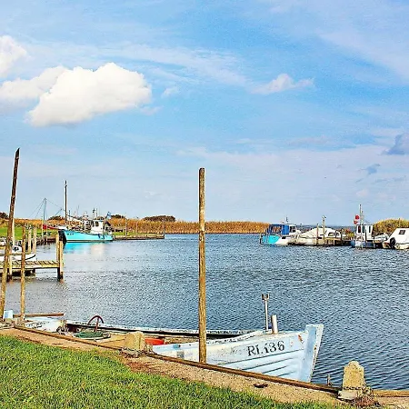 6 Person In * Hvide Sande